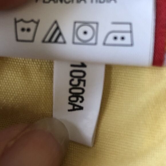 Dickies Women’s Yellow Scrub Top Embroidered Philippine Islands Pockets Size XS - Picture 13 of 13